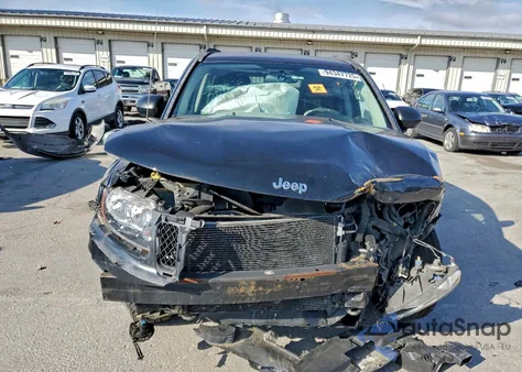 2015 Jeep Compass Sport из США, поврежденный, VIN 1C4NJDBBXFD248329